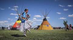 WEB-PowWow-Siksika_GSL1908A WEB-PowWow-Siksika_GSL1908A